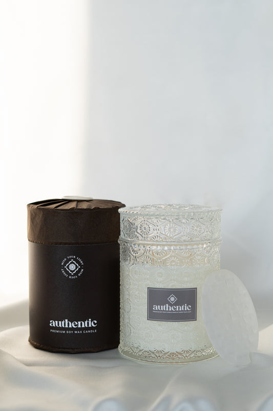 AUTHENTIC lielā svece ar ziedu ieliktni